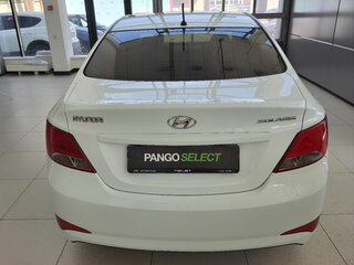 2014 Hyundai Solaris I Рестайлинг, белый, 899000 рублей, вид 5