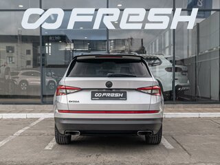 2019 Skoda Kodiaq I, серебристый, 2340000 рублей, вид 4