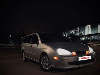 2002 Ford Focus I (North America), серебристый, 400000 рублей, вид 3