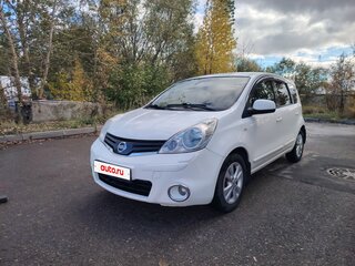 2012 Nissan Note I Рестайлинг, белый, 889000 рублей, вид 3