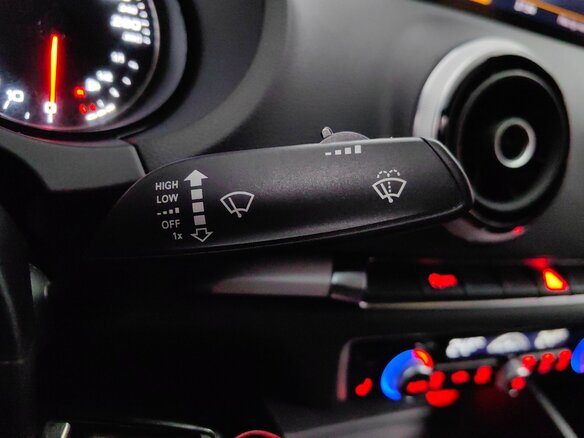 2014 Audi A3 III (8V), белый, 1219000 рублей - вид 19