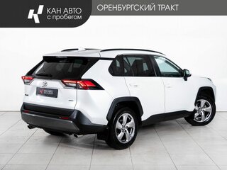 2021 Toyota RAV4 V (XA50), белый, 3299000 рублей, вид 3
