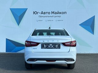 2026 Lada (ВАЗ) Vesta I Рестайлинг (NG), белый, 1735000 рублей, вид 4