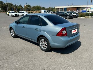 2008 Ford Focus II Рестайлинг, серый, 490000 рублей, вид 5