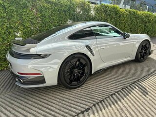 2026 Porsche 911 Turbo S VIII (992) Рестайлинг, серый, 40900000 рублей, вид 5