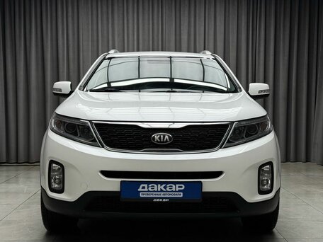 2013 Kia Sorento II Рестайлинг, белый, 1849000 рублей, вид 2