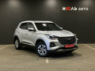2024 Chery Tiggo 4 Pro I Рестайлинг, серебристый, 1660000 рублей, вид 3