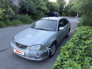 2002 Toyota Avensis I Рестайлинг, серебристый, 250000 рублей, вид 3