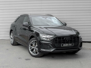 2019 Audi Q8 55 TFSI I (4M), чёрный, 5880000 рублей, вид 3