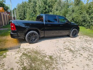 2024 Ram 1500 Crew Cab V Рестайлинг, чёрный, 9600000 рублей, вид 4