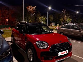 2020 Mini Countryman Cooper D II, красный, 3150000 рублей, вид 3