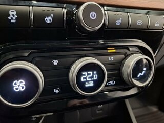 2026 Lada (ВАЗ) Vesta SW Cross I Рестайлинг (NG), серый, 2113000 рублей, вид 5
