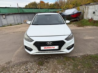 2018 Hyundai Solaris II, белый, 549000 рублей, вид 2