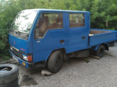 1989 Fuso (Mitsubishi) Canter, синий, 500000 рублей, вид 1