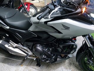 2025 Honda NC 750X, серый, 1220000 рублей, вид 4