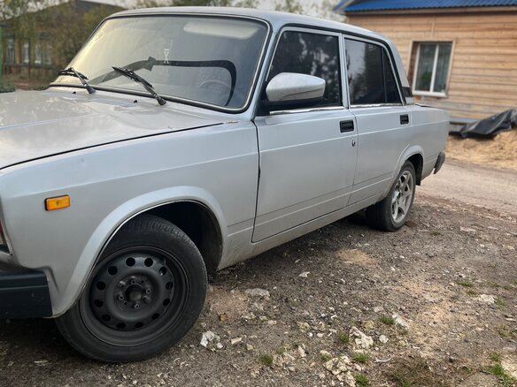 2010 Lada (ВАЗ) 2107, серый, 145000 рублей - вид 3