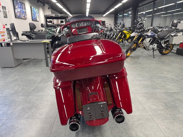 2016 Harley-Davidson CVO Street Glide, красный, 1611000 рублей - вид 3
