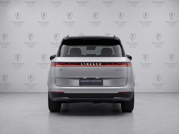 2026 Lynk & Co 900, серебристый, 8925000 рублей - вид 2