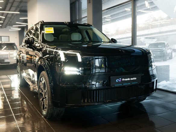 2026 Lynk & Co 900, чёрный, 8500000 рублей - вид 2
