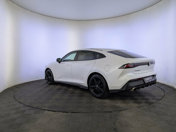2023 Changan UNI-V I, белый, 2100000 рублей - вид 6