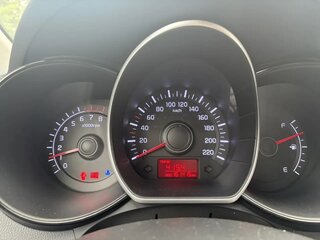 2014 Kia Rio III, белый, 600000 рублей, вид 5