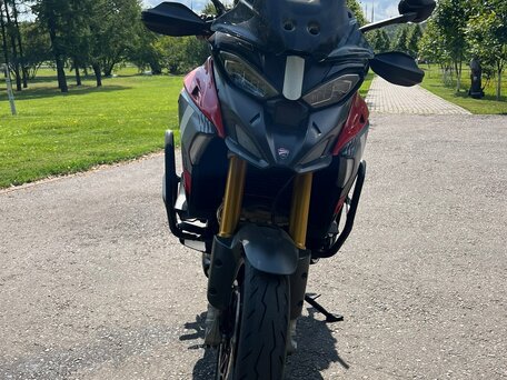 2025 Ducati Multistrada V4, красный, 3600000 рублей, вид 5