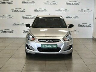 2011 Hyundai Solaris I, серебристый, 759000 рублей, вид 3