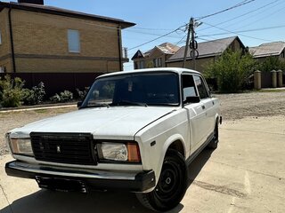 2004 Lada (ВАЗ) 2107, белый, 90000 рублей, вид 2
