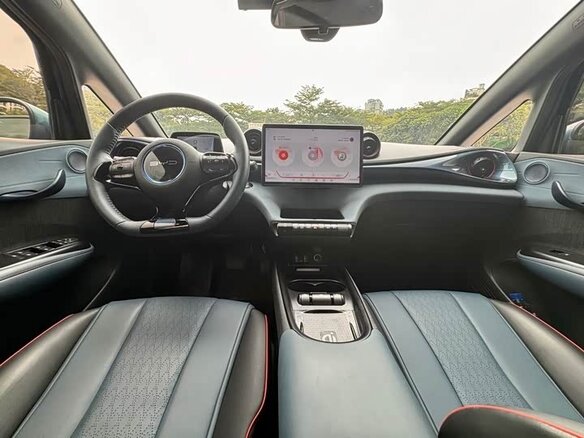 2023 BYD Dolphin 44.9 kWh I, голубой, 1480000 рублей - вид 14