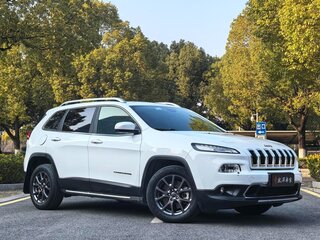 2021 Jeep Cherokee V (KL) Рестайлинг, белый, 1280000 рублей, вид 3
