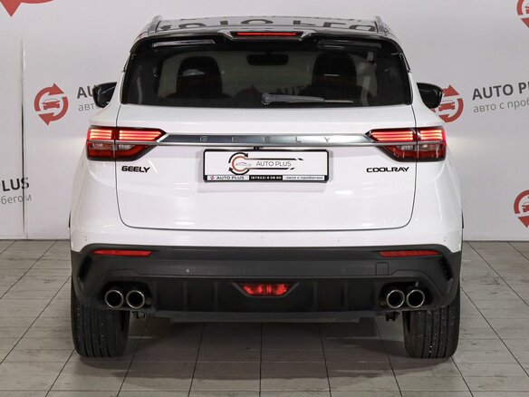 2020 Geely Coolray I, белый, 1579000 рублей - вид 2