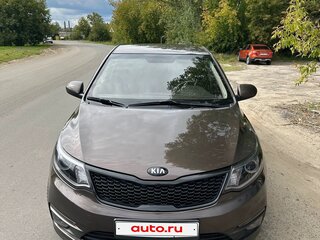 2017 Kia Rio III Рестайлинг, коричневый, 1400000 рублей, вид 1