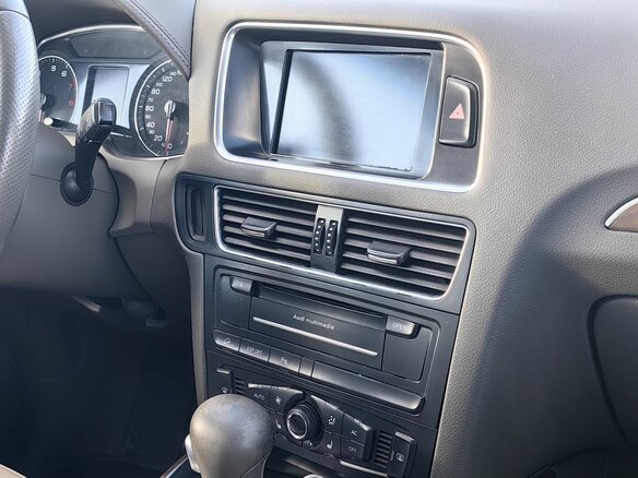 2010 Audi Q5 I (8R), чёрный, 1299000 рублей - вид 11