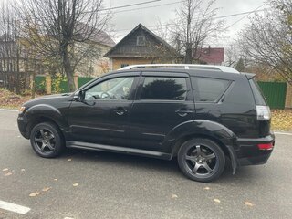 2010 Mitsubishi Outlander II Рестайлинг, чёрный, 888888 рублей, вид 3