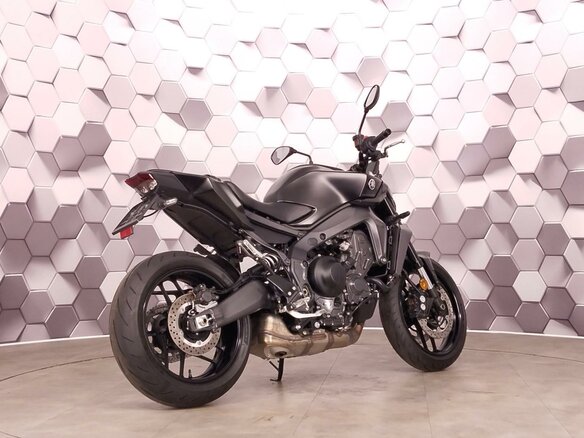 2025 Yamaha MT-09 (FZ-09), чёрный, 1399000 рублей - вид 6