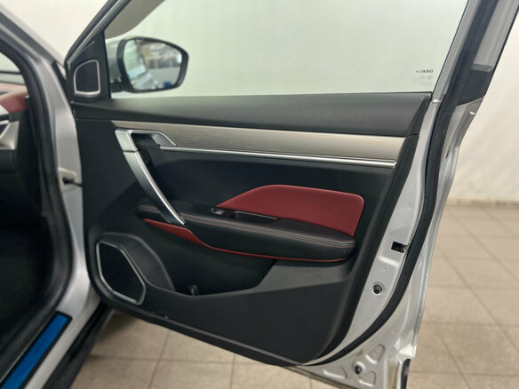 2021 Geely Coolray I, серебристый, 1600000 рублей - вид 14