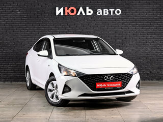2021 Hyundai Solaris II Рестайлинг, белый, 1570000 рублей, вид 3