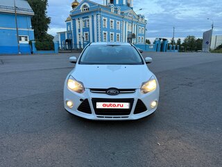 2015 Ford Focus III, белый, 630000 рублей, вид 3