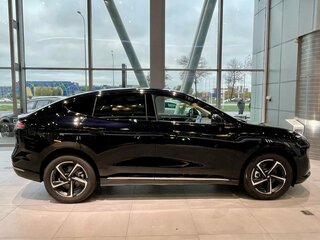 2026 GAC Hyptec HT, чёрный, 5999000 рублей, вид 2