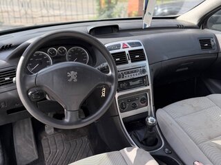 2005 Peugeot 307 I, серебристый, 150000 рублей, вид 5