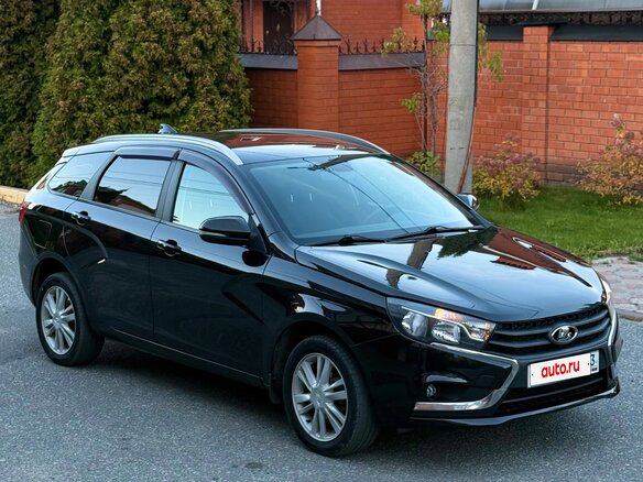 2018 Lada (ВАЗ) Vesta SW I, чёрный, 850000 рублей