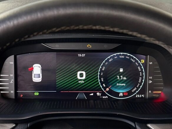 2023 Skoda Octavia IV (A8), синий, 2210000 рублей - вид 9