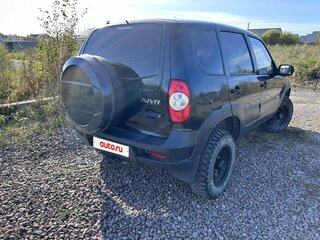 2009 Chevrolet Niva I, чёрный, 450000 рублей, вид 4