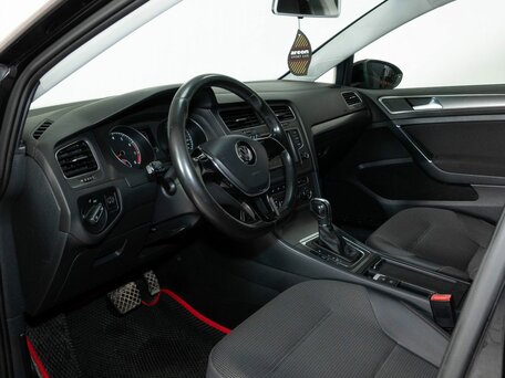 2013 Volkswagen Golf VII, чёрный, 850000 рублей, вид 5