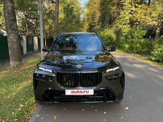 2022 BMW X7 40i I (G07) Рестайлинг, коричневый, 12500000 рублей, вид 2