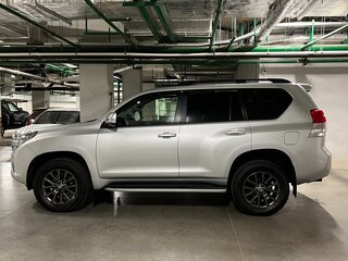 2013 Toyota Land Cruiser Prado 150 Series, серебристый, 3550000 рублей, вид 5