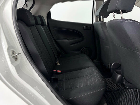 2008 Mazda 2 II (DE), белый, 630000 рублей - вид 10