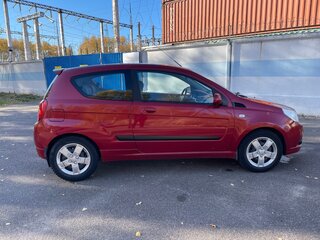 2008 Chevrolet Aveo I Рестайлинг, красный, 330000 рублей, вид 5