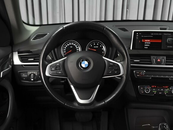2021 BMW X1 18i sDrive II (F48) Рестайлинг, белый, 2999000 рублей - вид 12