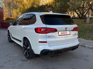 2019 BMW X5 40i IV (G05/G18), белый, 4950000 рублей, вид 5